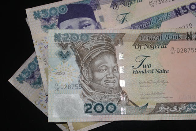 Falling of Naira: Nigeria’s Real Estate Value drops by 10%, Expert Warns